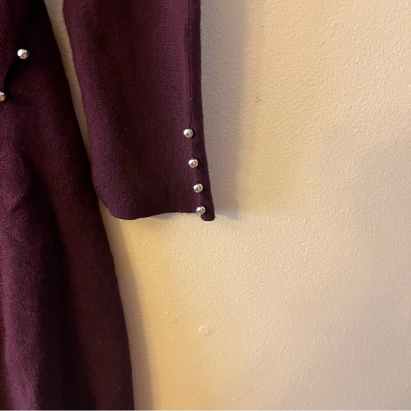WHITE HOUSE BLACK MARKET SMALL BUTTON DETAIL SWEATER TUNIC SWEATER BURGUNDY - Picture 3 of 5